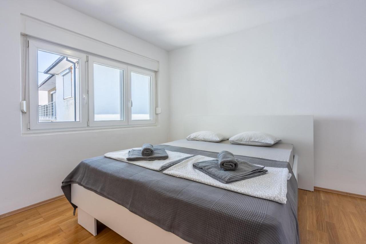 Apartment Robert Crikvenica Eksteriør billede