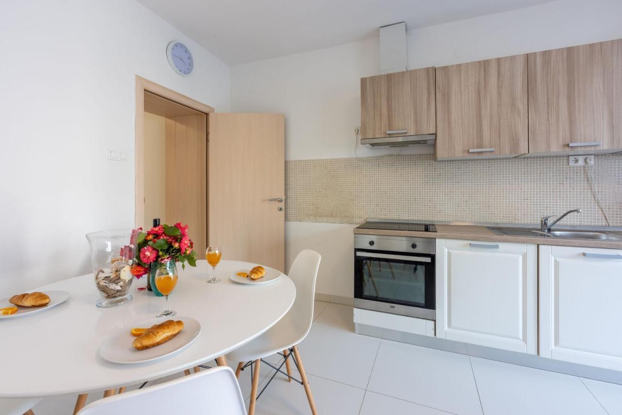 Apartment Robert Crikvenica Eksteriør billede