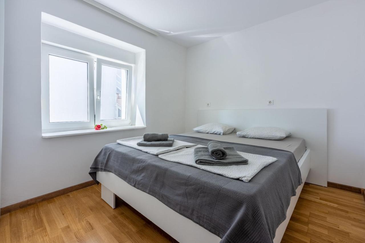 Apartment Robert Crikvenica Eksteriør billede