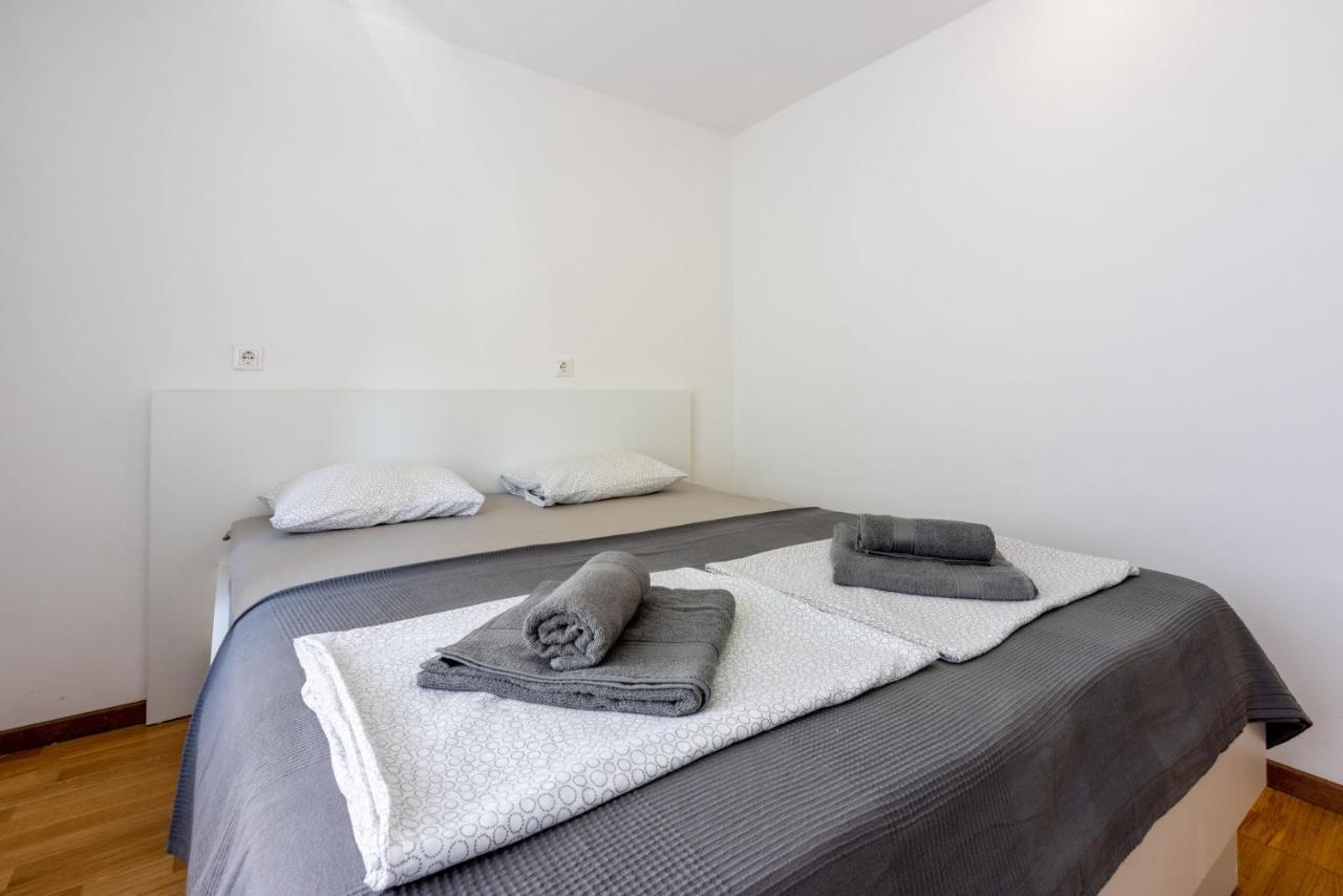 Apartment Robert Crikvenica Eksteriør billede