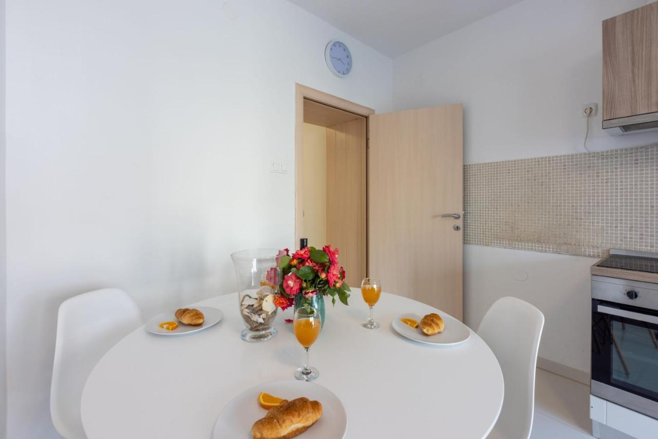 Apartment Robert Crikvenica Eksteriør billede